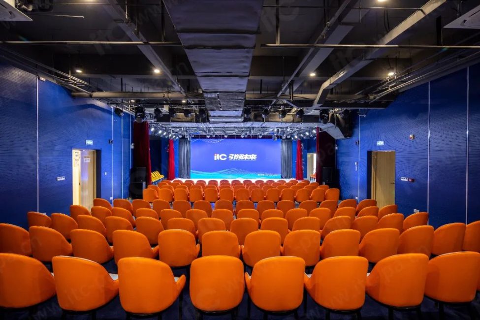 itc Audiovisual Solutions Empower Jiangsu Jinding Small Theatre